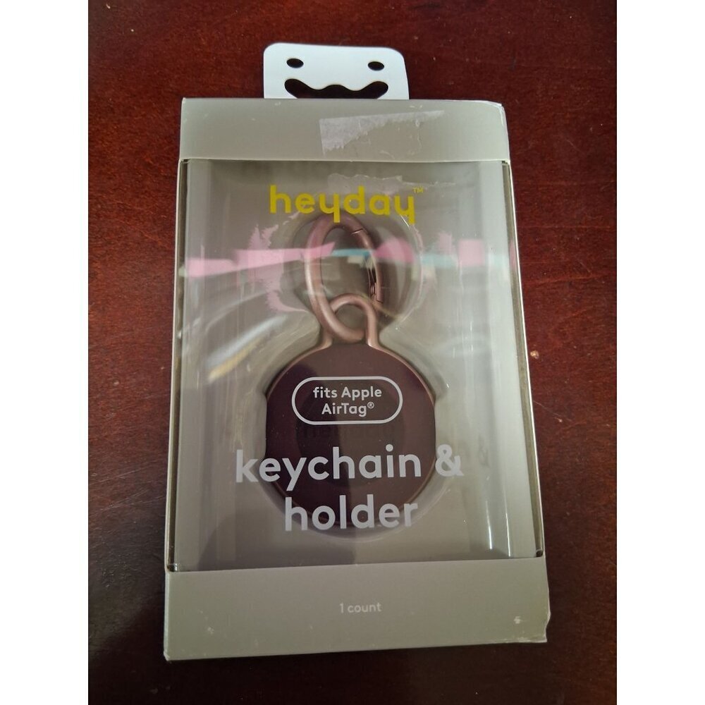 New Heyday Apple AirTag Holder Keychain Caribiner Dark Cherry